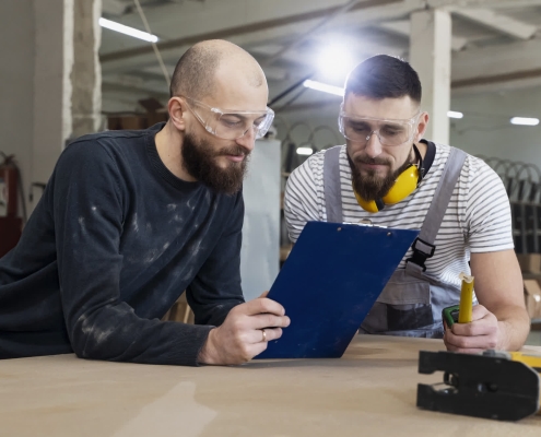 Workforce incentives site selection with on-the-job subsidies